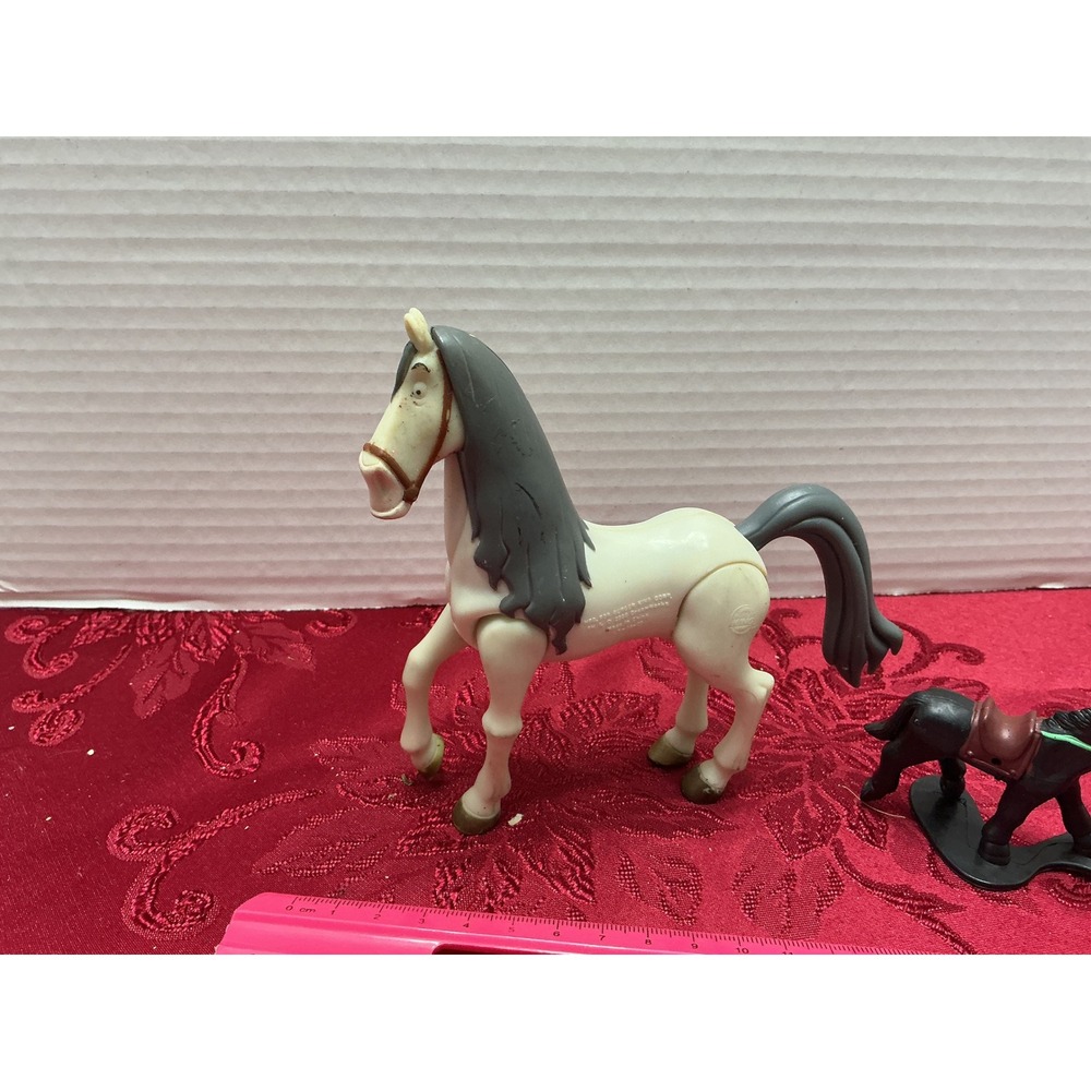 Disney Mulan Khan Horse Action Figure and Mini Horse Figurine Set White Black